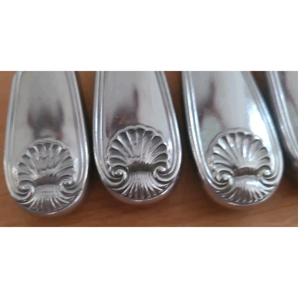 Reed & Barton COLONIAL SHELL Stainless Glossy Dinner Knives Flatware Lot Of 6